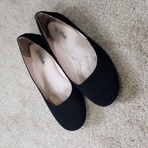Girls black velvet flats